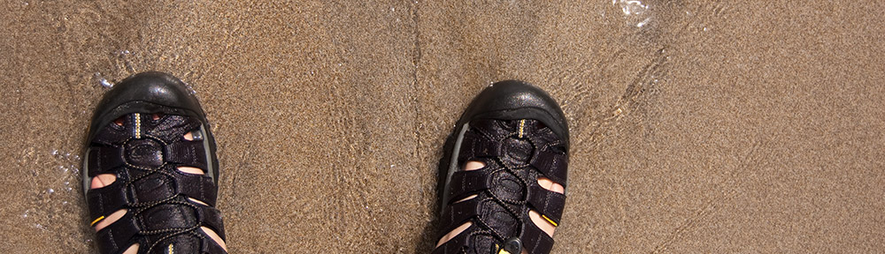 Featured image of post New Header Photo: Feet In the Ocean